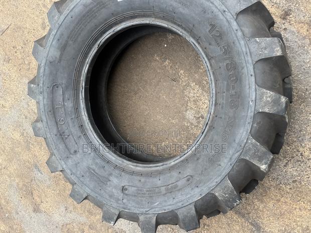 12.5/80r18 Backhoe photo 2