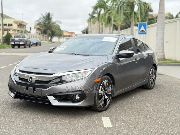 Honda Civic EX-L Sedan 2019 Gray