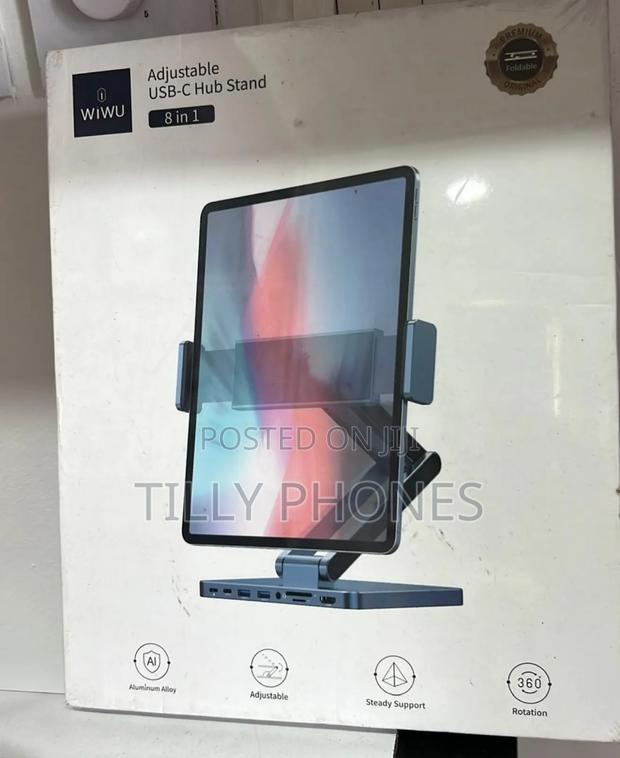Adjustable Usb-C Hub Stand