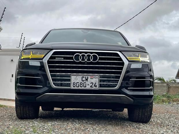 Audi Q7 3.0T Premium AWD quattro 2017 Black photo 2
