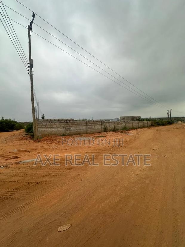 Good Reduction! Sure Deals on Plots at Prampram · Photo 4