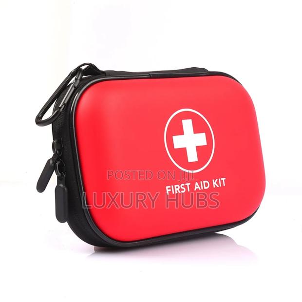 Portable Emergency First Aid Kit · Photo 1