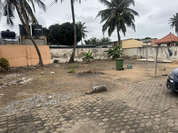 5bdrm House in Nungua for sale photo 4
