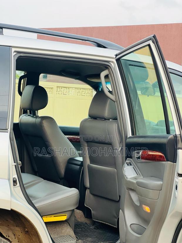 Toyota Land Cruiser Prado 3.0 D-4D 5dr 2009 Silver