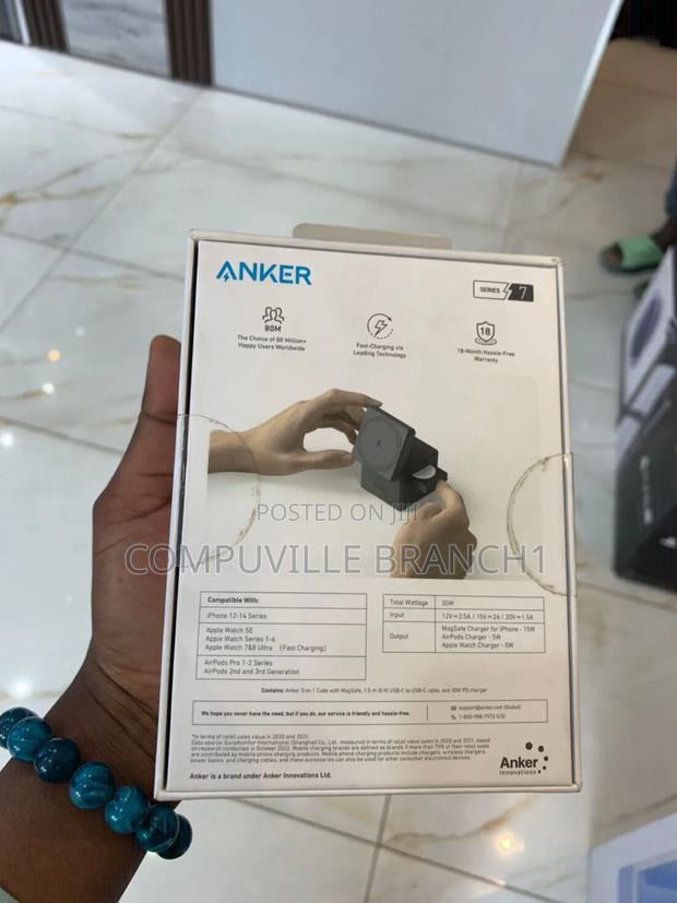 Anker 3-in-1 Cube With Magsafe · Photo 2