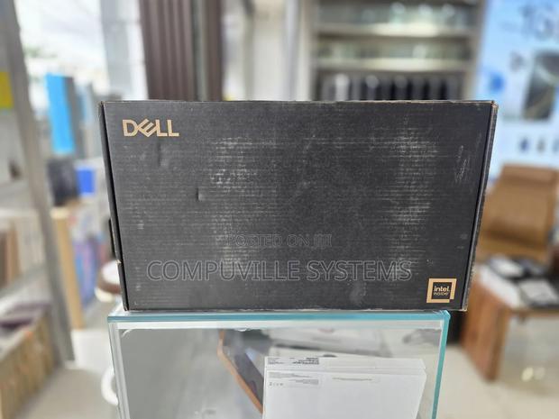 New Laptop Dell Inspiron 15 3565 16GB Intel Core Ultra 7 SSD 1T · Photo 2