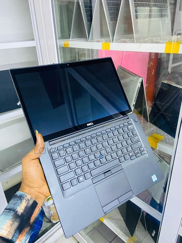 New Laptop Dell Latitude 14 7480 8GB Intel Core I5 SSD 256GB · Photo 4