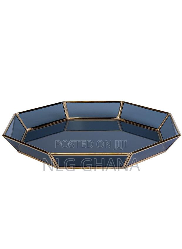 Line Hex Decorative Plate 33cm. Kar1347 · Photo 1