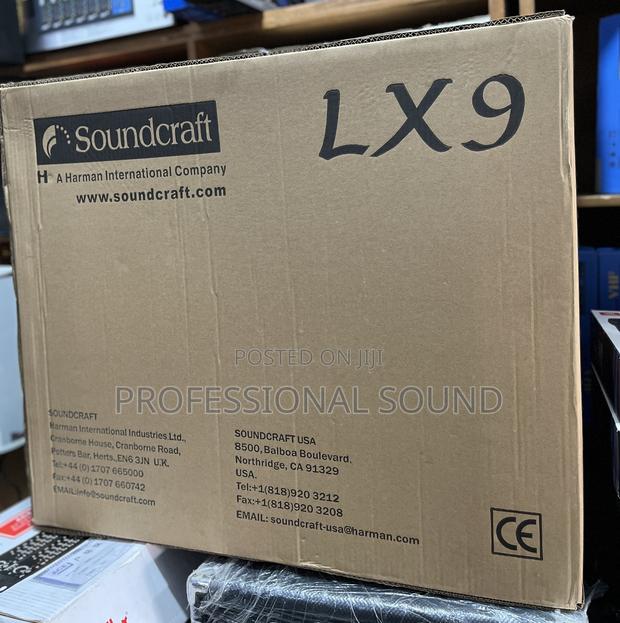 Lx9 Mixing Console 16 Channels · Photo 2