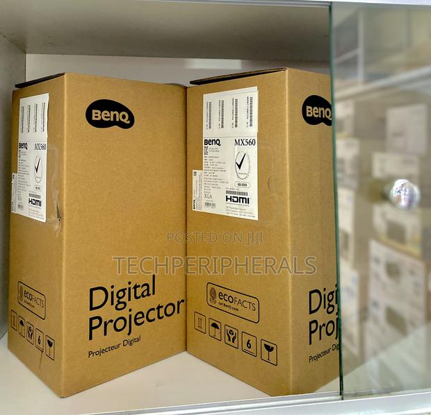 Benq Mx560 Projector photo 3