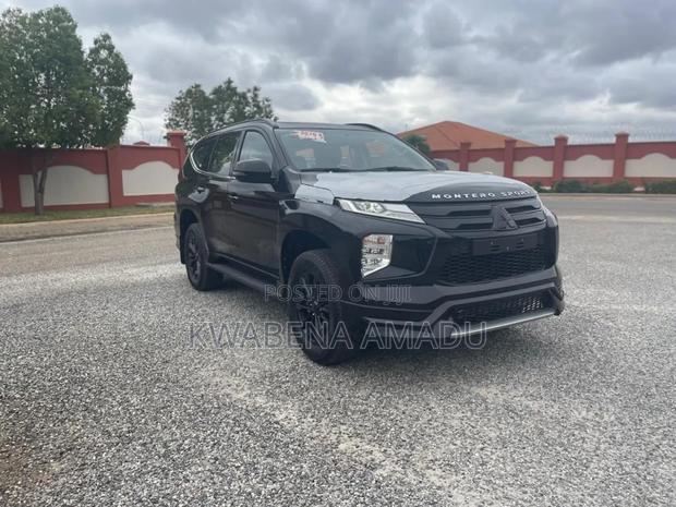 New Mitsubishi Montero 2023 Black