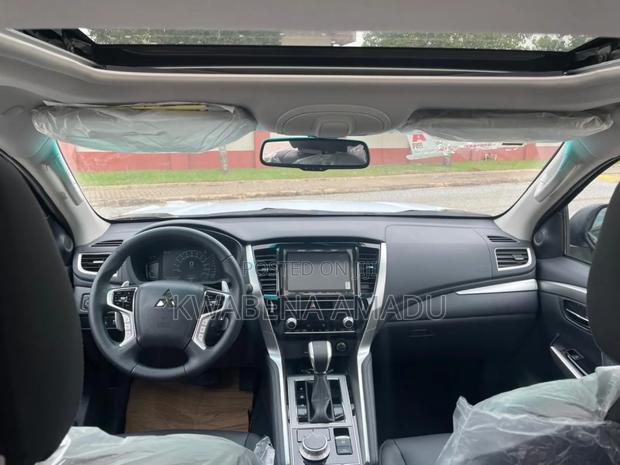 New Mitsubishi Montero 2023 Black