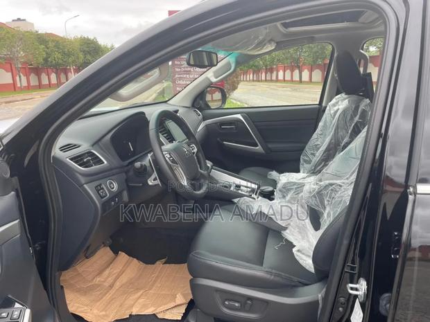 New Mitsubishi Montero 2023 Black