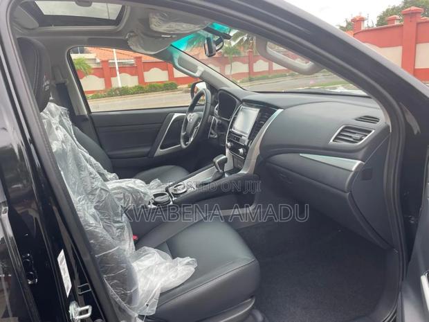 New Mitsubishi Montero 2023 Black