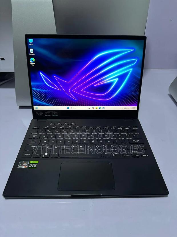 Laptop Asus ROG Flow X13 16GB AMD Ryzen 9 SSD 1T