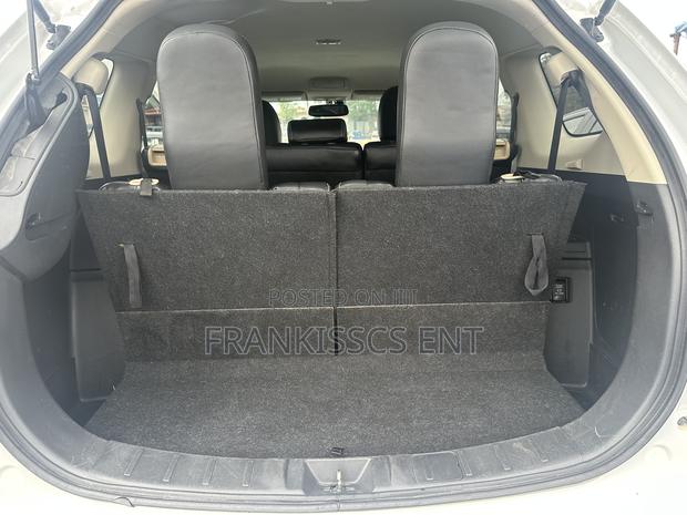 Mitsubishi Outlander 2.0 PHEV AWD 2019 White photo 4