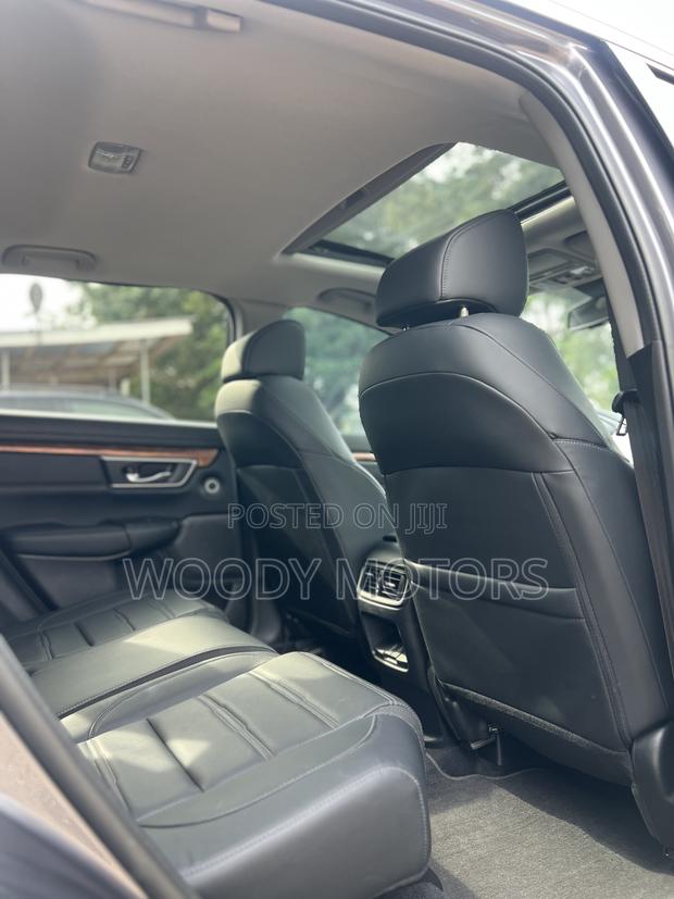 Honda CR-V Touring 2022 Gray