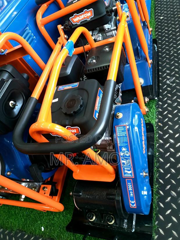 6.5hp Gasoline Plate Compactor 60kgs - Wpm2a060 · Photo 3