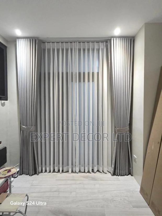 Beautiful Curtains and Window Blinds From Expert Décor photo 2
