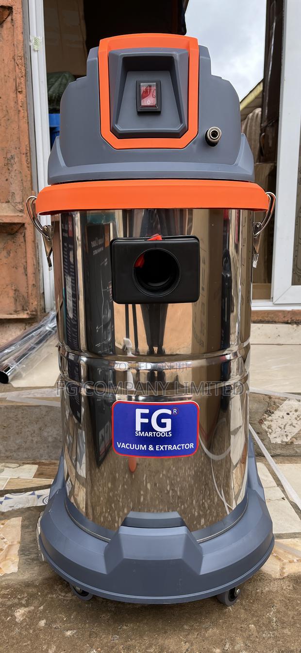Carpet and Sofa Cleaner Multipurpose Vacuum Cleaner 35 Liters photo 3