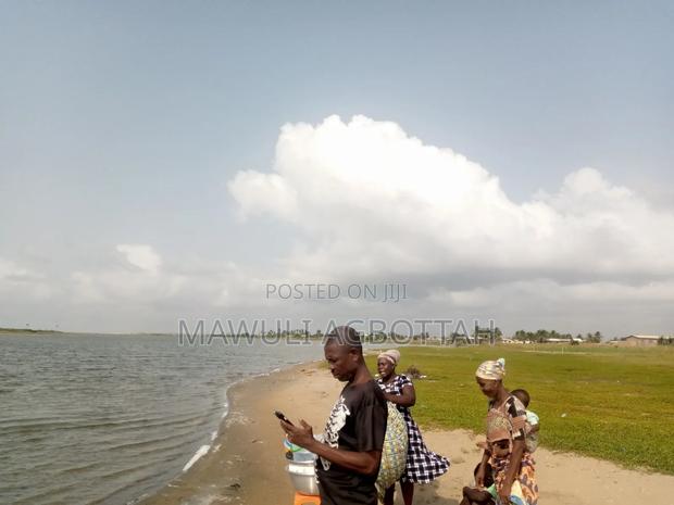 Beach Front Land · Photo 3
