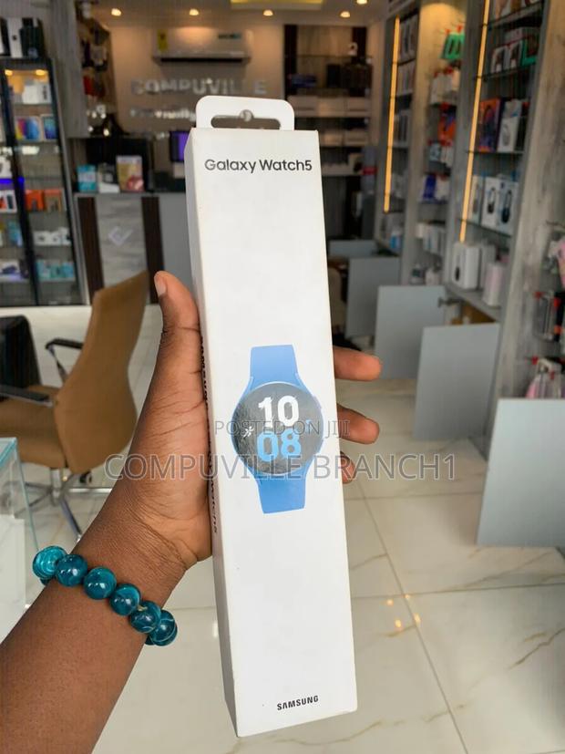 Samsung Galaxy Watch 5 · Photo 1