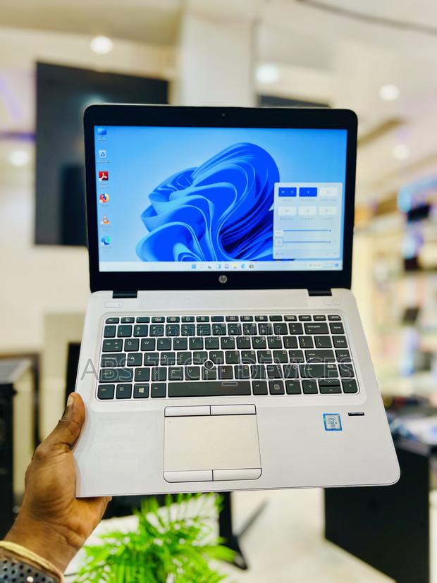 Laptop HP EliteBook 840 G3 8GB Intel Core i5 HDD+SSD 256GB photo 3