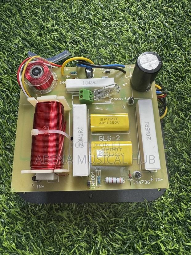 Speaker Crossover · Photo 4