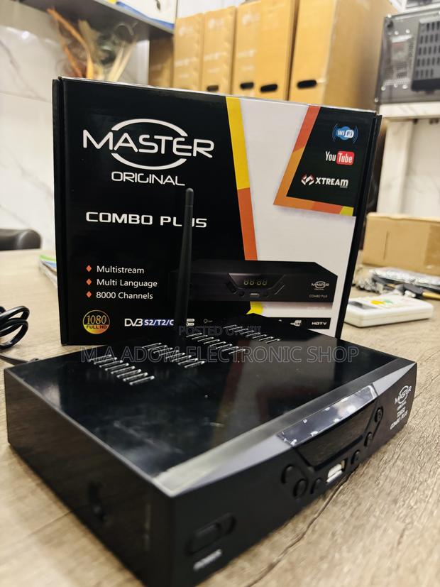 Youtube Wifi Smart Master Plus Decoder With Over 200 Channels · Photo 2
