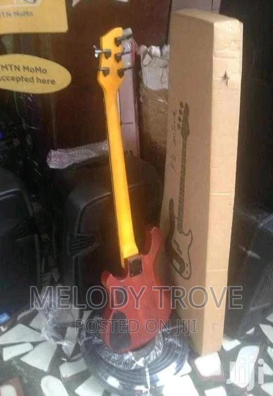 Ibanez Bass Guitar Active · Photo 2