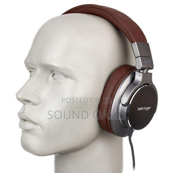 Behringer Bh470 Studio Monitoring Headphones photo 2