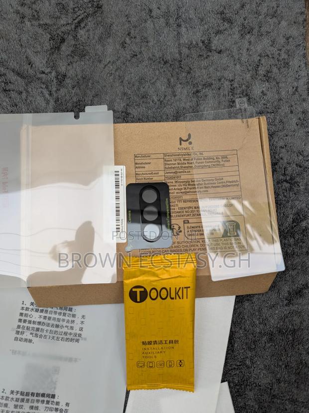 3 in 1 Screen and Camera Protector for Z Fold 7 · Photo 3
