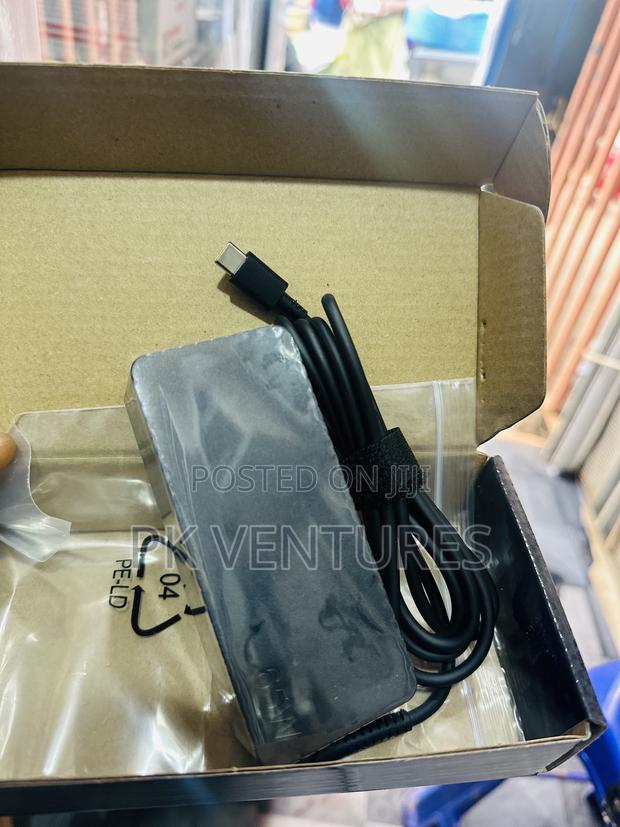 Type C Lenovo Charger photo 2