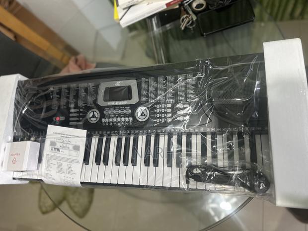Beginners Piano- Black photo 3