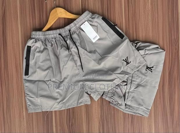 High Quality Shorts · Photo 4