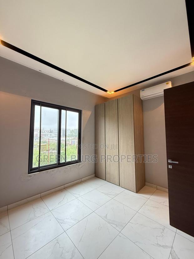 4bdrm House in Green, East Legon for rent photo 7
