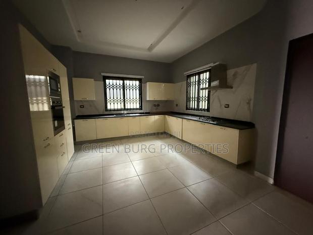 4bdrm House in Green, East Legon for rent photo 10