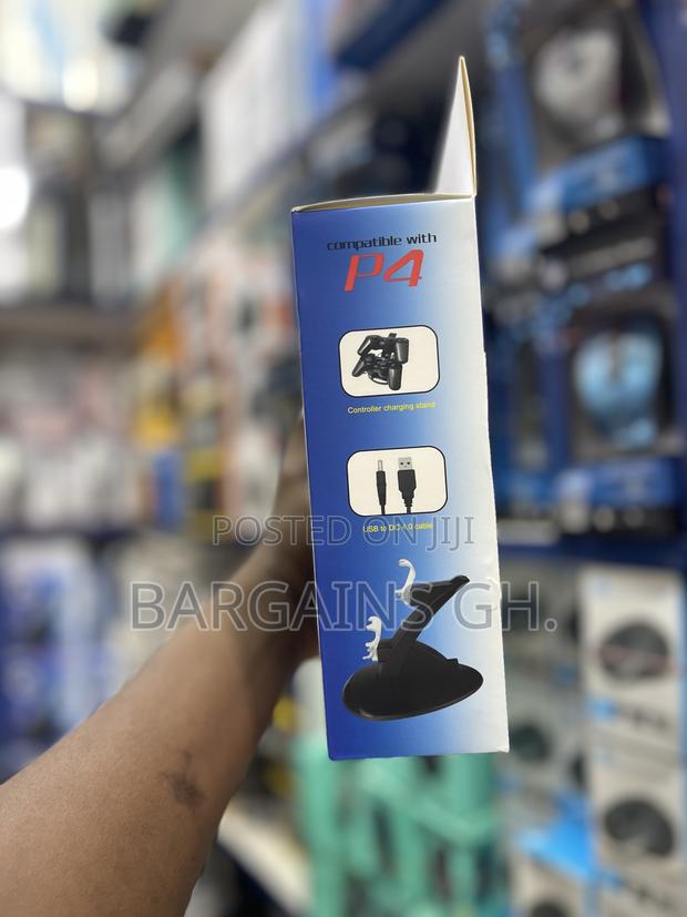 Ps4 Controller Charger · Photo 3