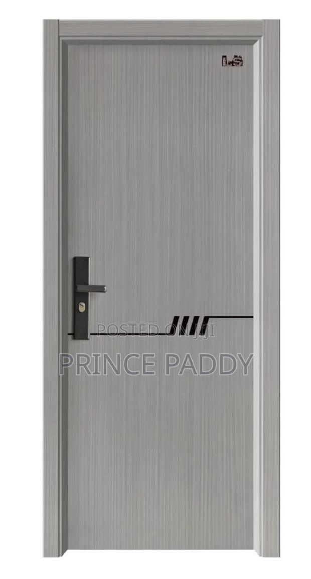 Wooden Door With Frame and Handle Is Available