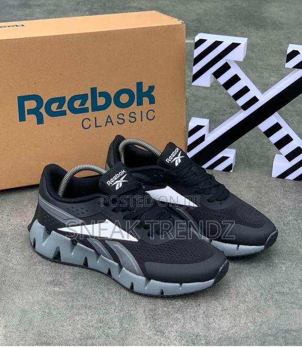 Original Reebok Classic Zig Black and Grey · Photo 4
