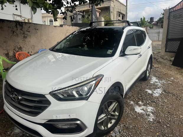 Hyundai Santa Fe Limited Ultimate AWD 2018 White