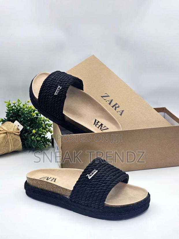 Original Zara Sandals Black and Brown · Photo 3