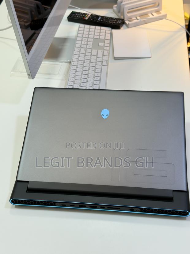 Laptop Dell Alienware M16 R1 16GB Intel Core I7 SSD 1T photo 5