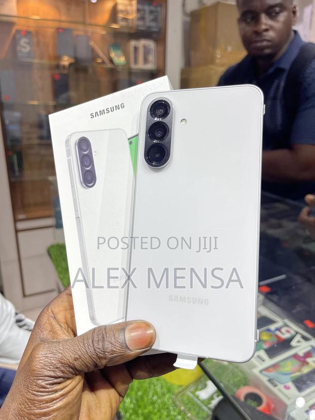 New Samsung Galaxy A56 256 GB White