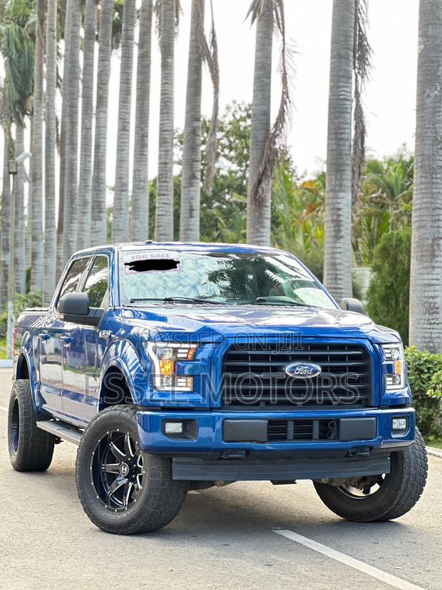 Ford F-150 XLT 4x4 SuperCab Styleside 6.5 ft. box 145 in. WB 2017 Blue