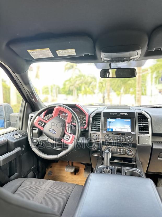 Ford F-150 XLT 4x4 SuperCab Styleside 6.5 ft. box 145 in. WB 2017 Blue