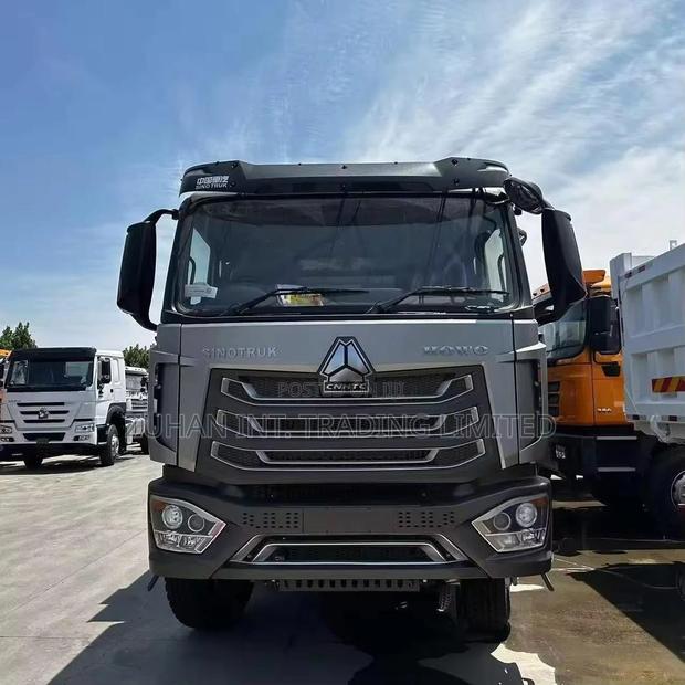 Slightly Used Howo 6.4 Dump Truck · Photo 4