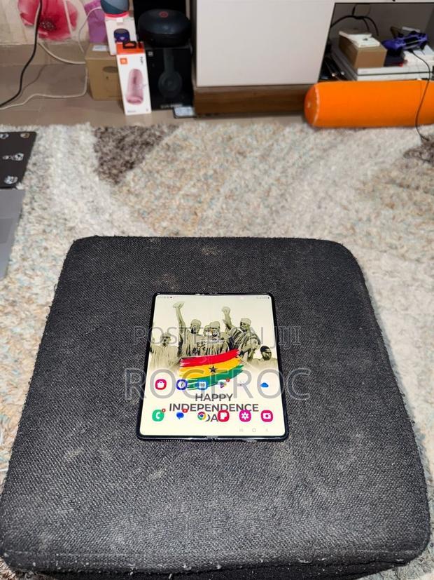 Samsung Galaxy Z Fold4 256 GB Black