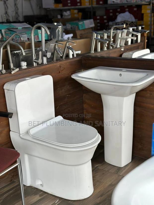 Water Closet_ Wc_with Hand Wash Basin(Complete Set) · Photo 2