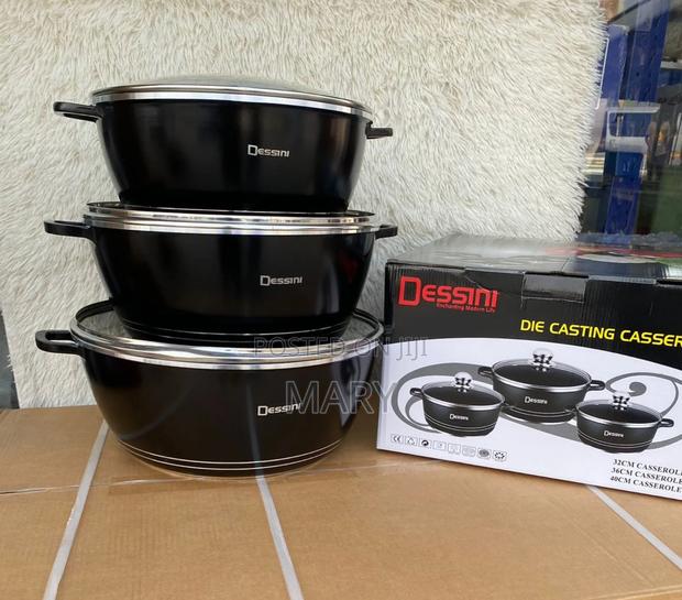 Non Stick Cookware Set · Photo 3
